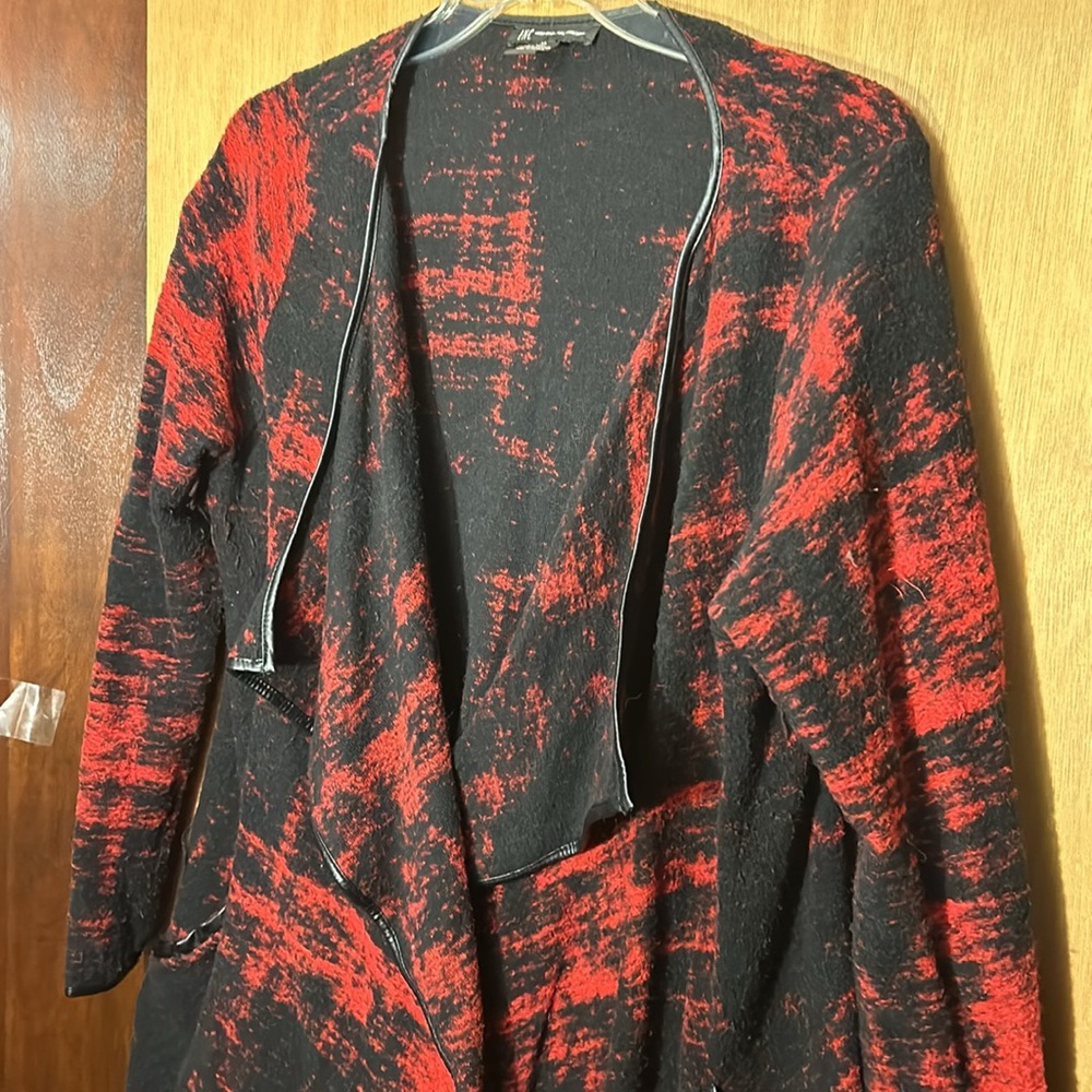 INC brand, black and‎ red knit, rap style blazer. - Picture 6 of 10